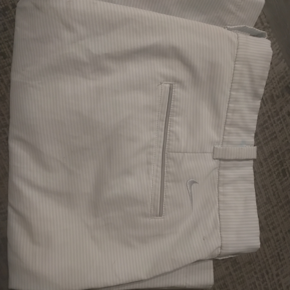 NikeGolf Dri-fit Tour Performance Men's White Blue Pinstripe Shorts